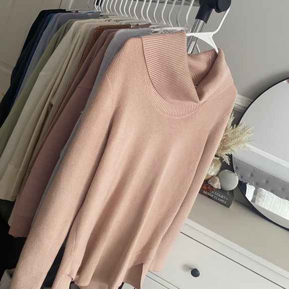 Dusty Pink turtleneck dress/sweater - Picture 7 of 10